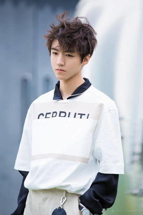 王俊凯录音爆料视频下载,揭秘娱乐圈幕后真相